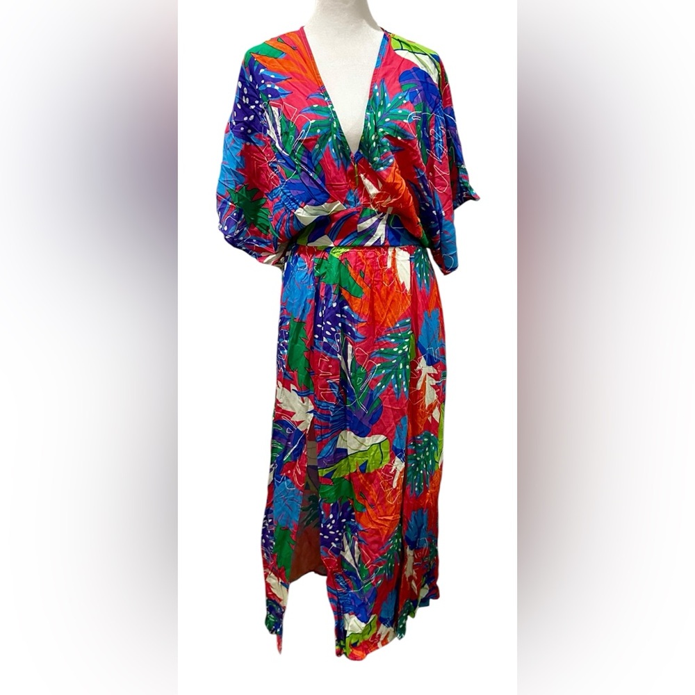 Cupshe NWT Vibrant Multicolor Floral Midi Dress. Cool and Colorful Size Small